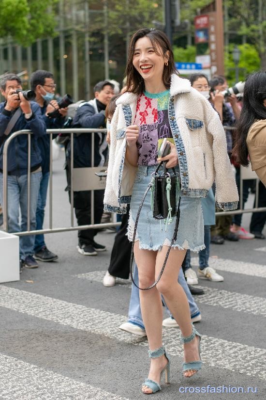 Street style Недели моды в Шанхае, апрель 2021. Часть 1