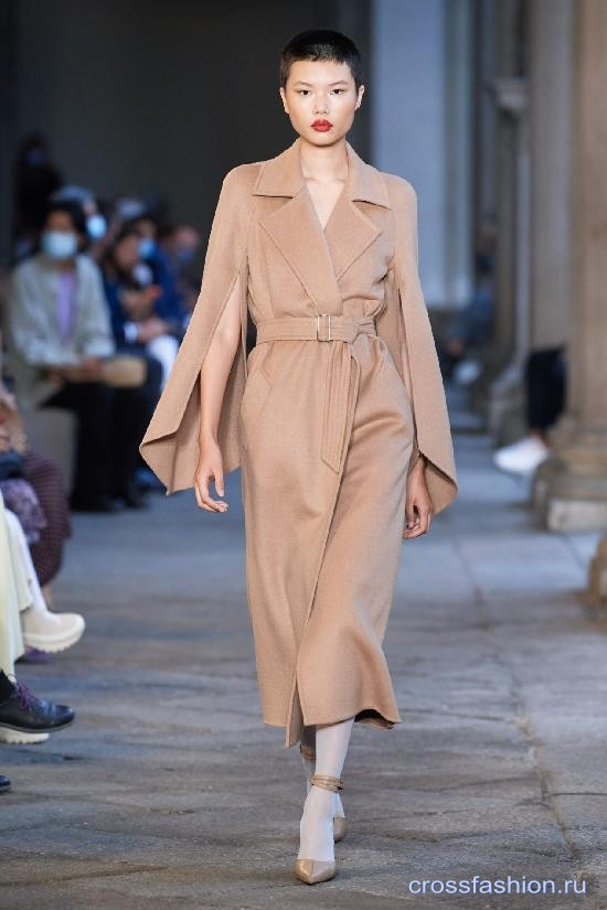 Max Mara ss 2021 2