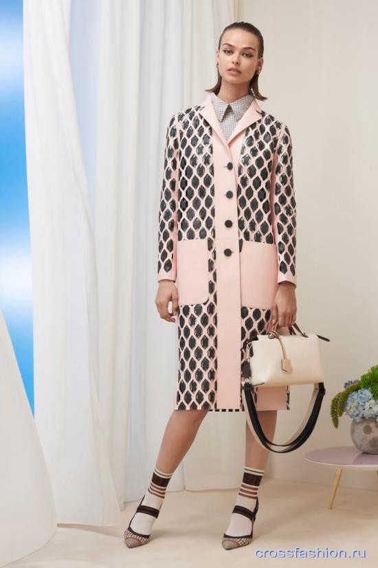 Fendi pre fall 2018 11