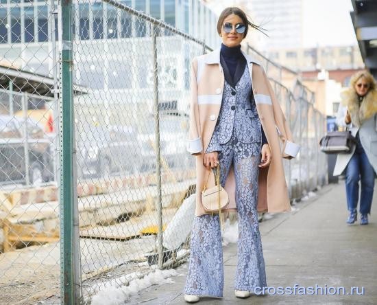 Street style Недели моды в Нью-Йорке, февраль 2017 Carolina Herrera