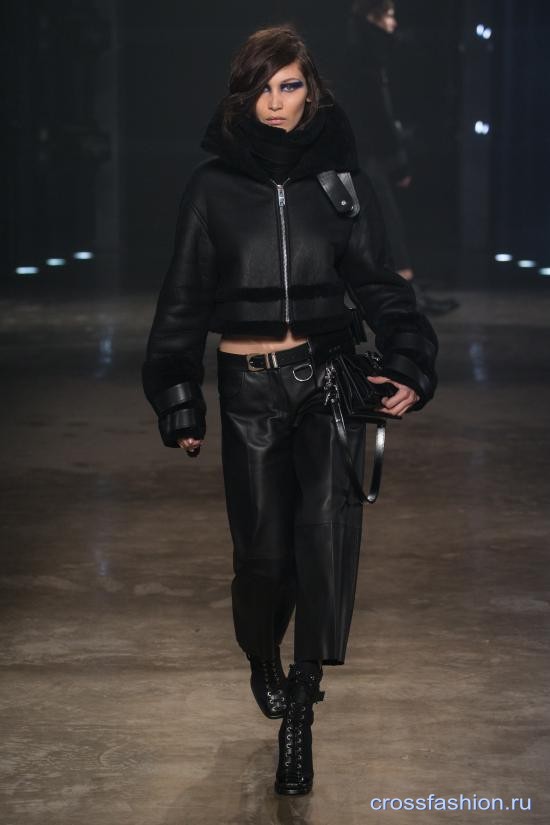 Versus Versace коллекция женской и мужской одежды осень-зима 2017-2018
