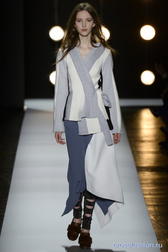 BCBG Max Azria fw 5