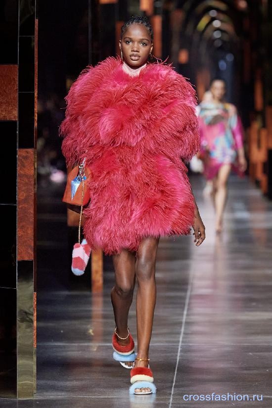 Fendi ss 2022 36