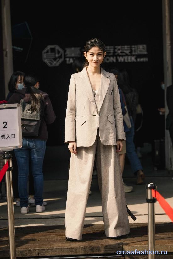 Стрит стайл Недели моды в Тайбэе (Тайвань), март 2021