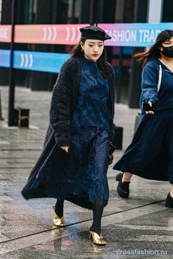 shanghai street style fall23 48