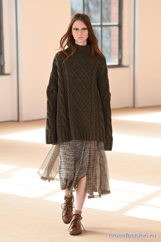 Max Mara fall 2021 27