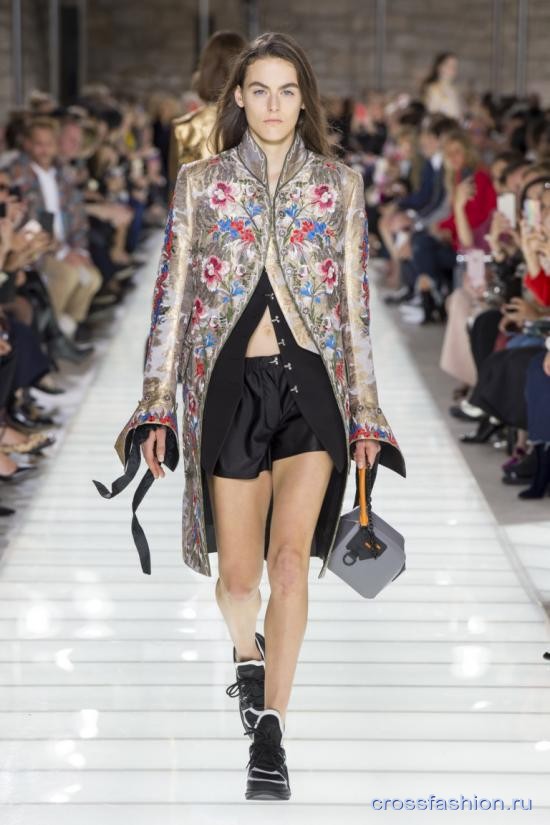 Louis Vuitton ss 2018 10