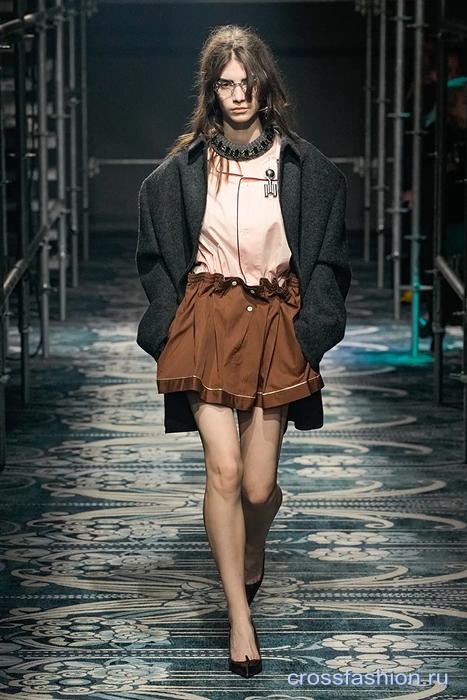 Prada fall 2025 12