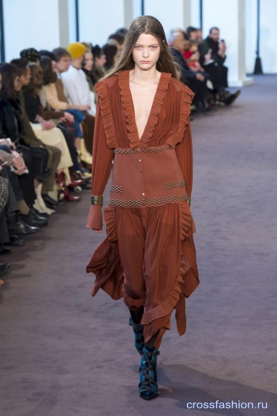 Chloe fall 2018 25