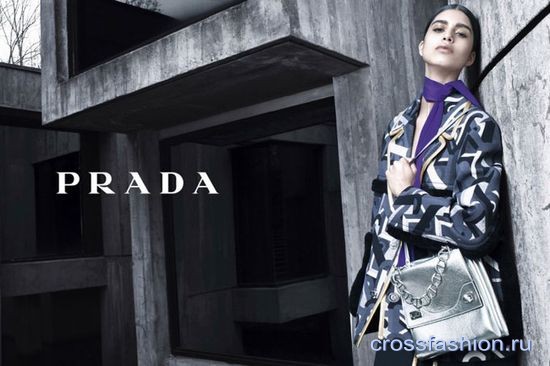 cf Prada-01