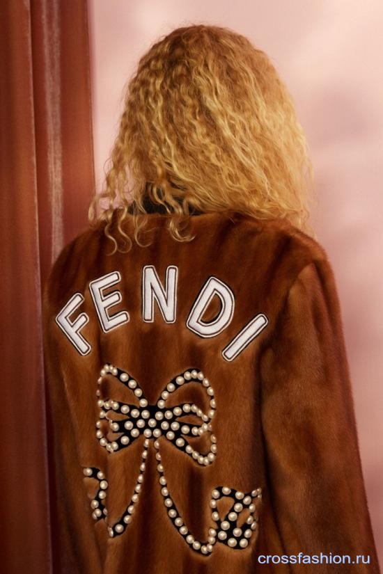 Fendi resort 2018 9